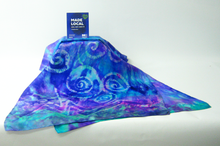 Load image into Gallery viewer, silk_neck_scarf_made_local_the_perfect_gift_idea_for_mother_sister_wife
