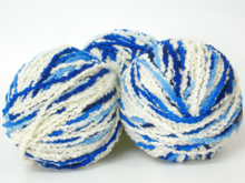 Load image into Gallery viewer, Hand dyed chunky wool Blue and White
