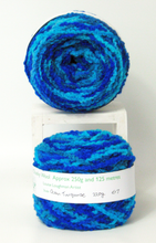 Load image into Gallery viewer, Hand dyed chunky wool Turquoise Ocean
