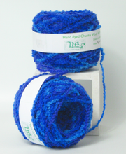 Load image into Gallery viewer, Hand Dyed Chunky Wool Sky Blue Violet
