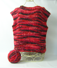 Load image into Gallery viewer, Hand dyed chunky wool Coral Salmon
