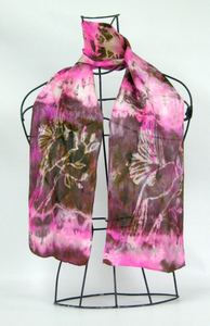 Foulard_en_soie_peint_à_la_main