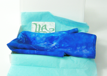 Load image into Gallery viewer, hand_painted_silk_scarf_presented_in_a_gift_box_the_perfect_gift_for_a_special_person
