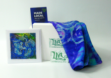 Load image into Gallery viewer, hand_painted_silk_scarf_hand_crafted_in_Ireland_by_Louise_Loughman_batik_artist
