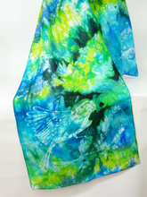 Load image into Gallery viewer, Silk Scarf Green Finch Bird of Paradise
